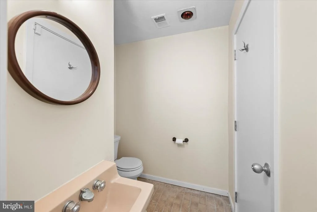 Photo of 6952 DUNCRAIG COURT