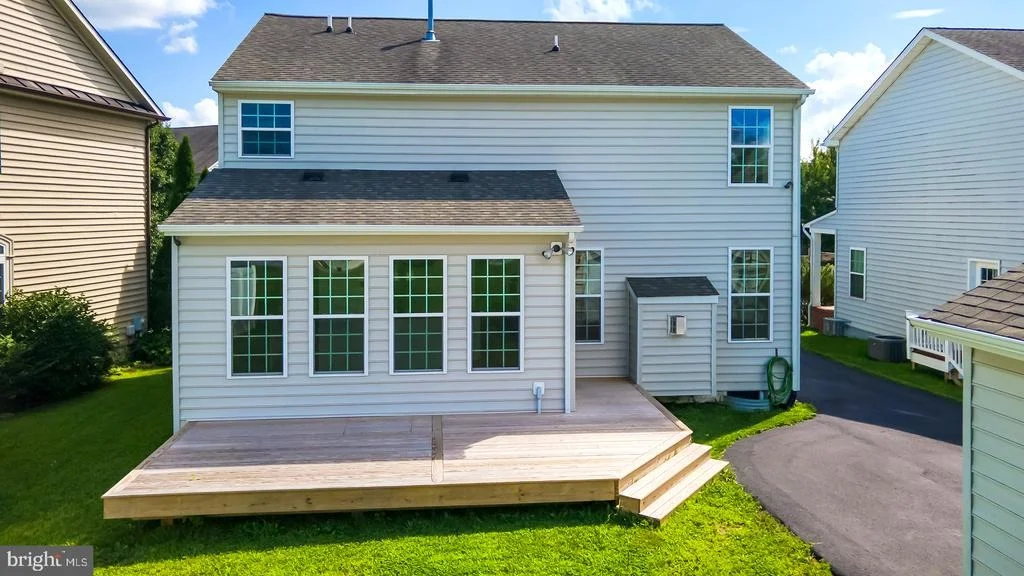 Photo of 327 CARLTON DRIVE