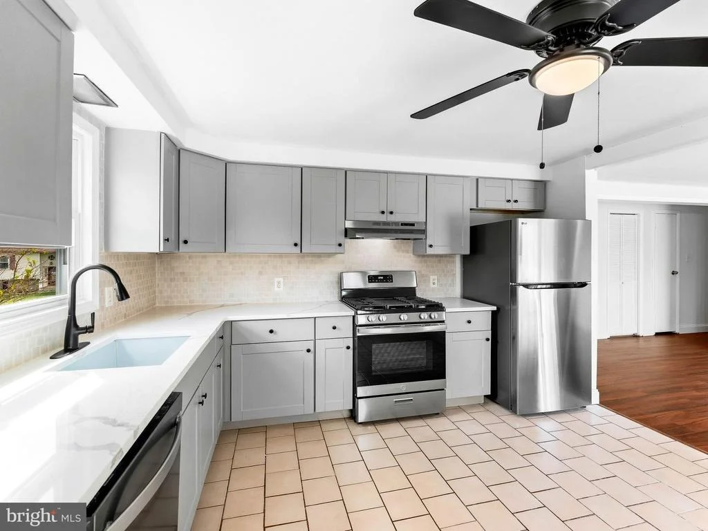 Photo of 131 STURBRIDGE DRIVE