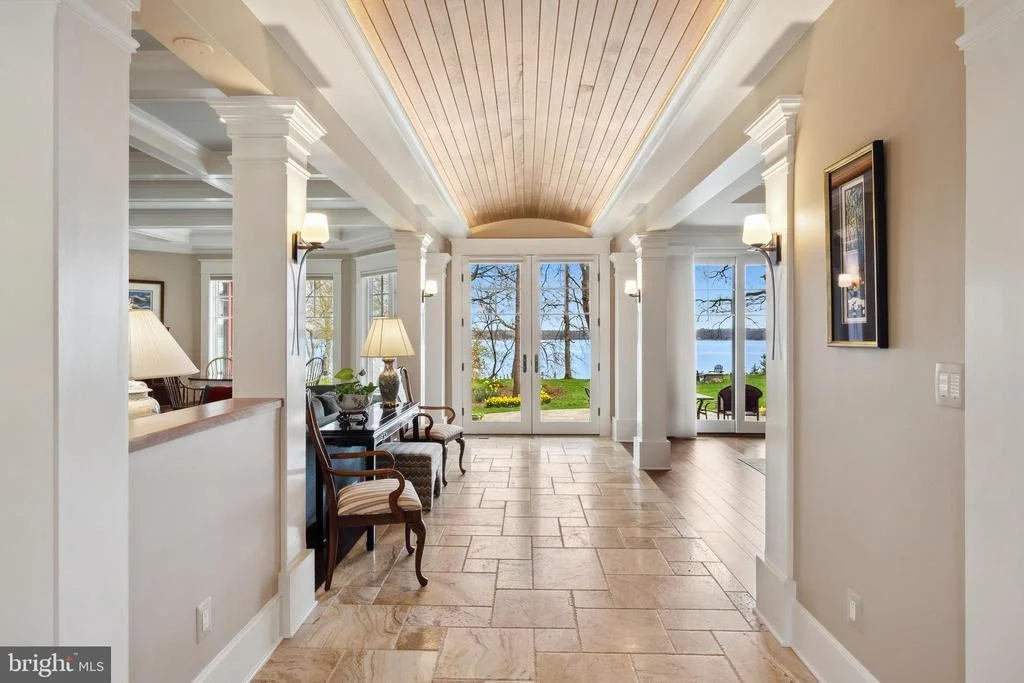 Photo of 11715 RIVER DRIVE