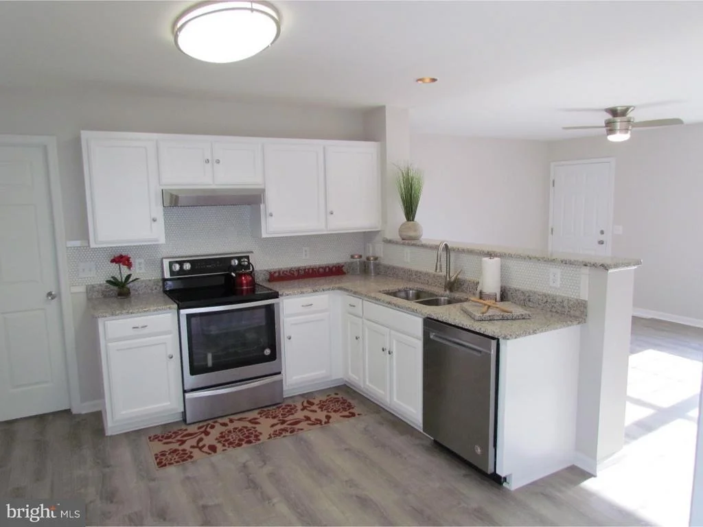 Photo of 431 EVELYNDALE DRIVE