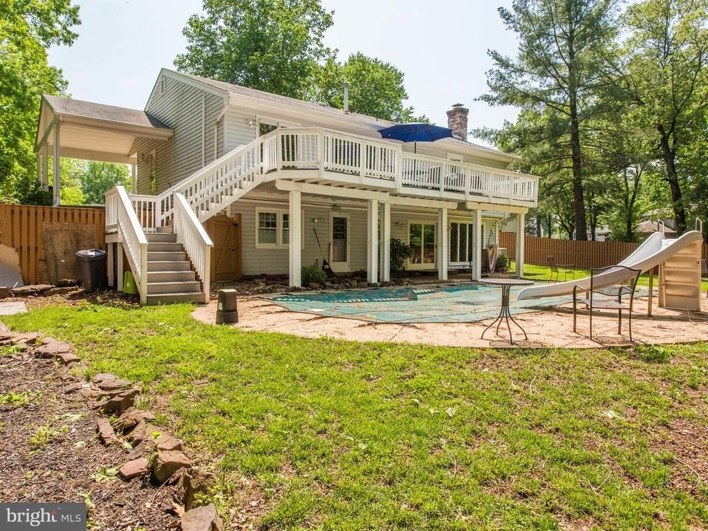 Photo of 9906 GREENVIEW LANE