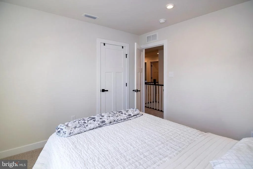 Photo of 17 SEQUOIA COURT
