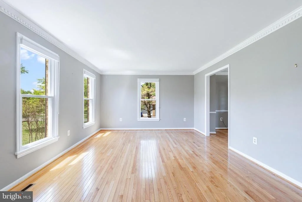 Photo of 20809 MERLE DRIVE
