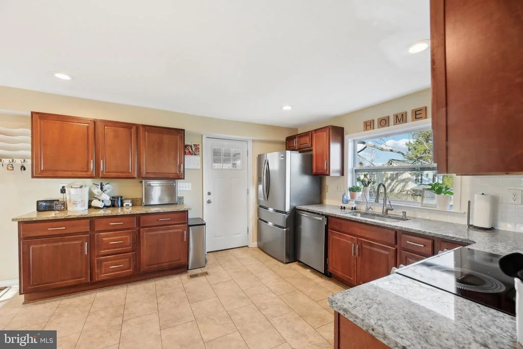 Photo of 9453 HOLSEY ROAD