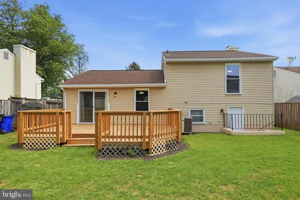 Photo of 1597 DOGWOOD DRIVE