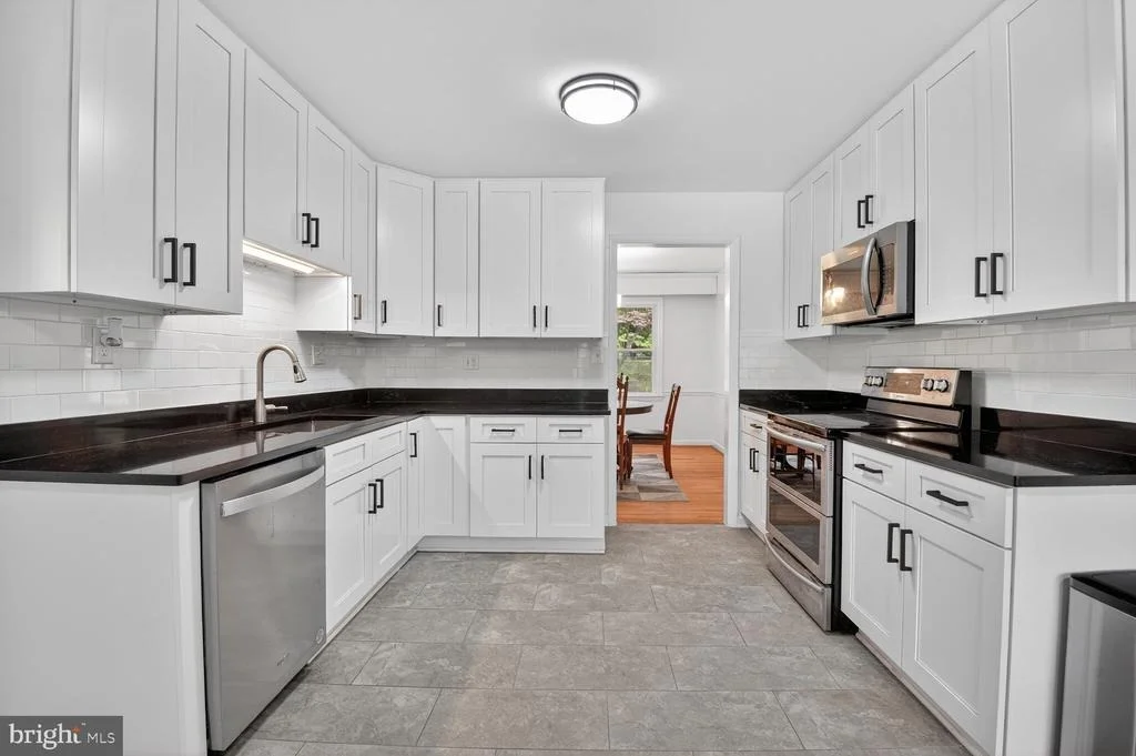 Photo of 13004 CHESTNUT OAK DRIVE