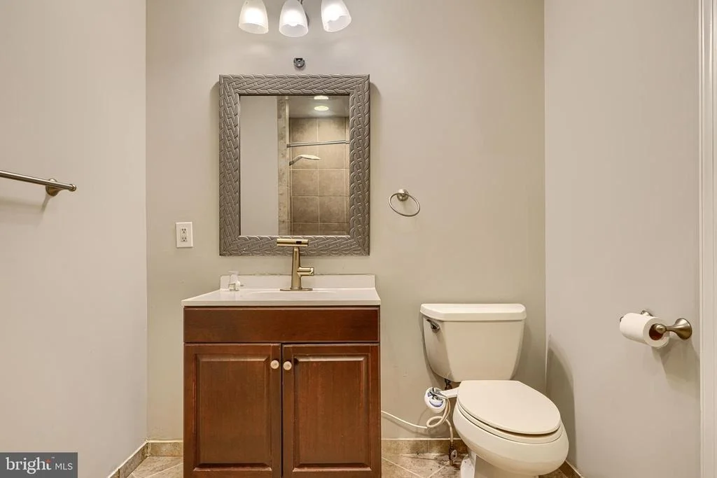Photo of 10100 LEWIS DRIVE