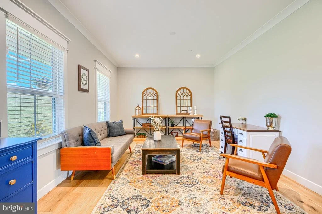 Photo of 2553 HANOVER PIKE