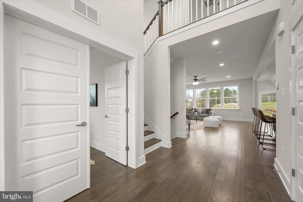 Photo of 2001A CLOVER DRIVE