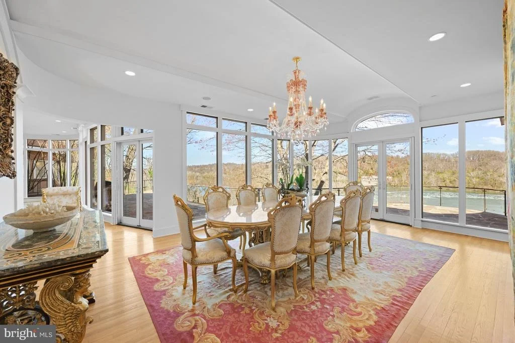 Photo of 1159 CREST LANE