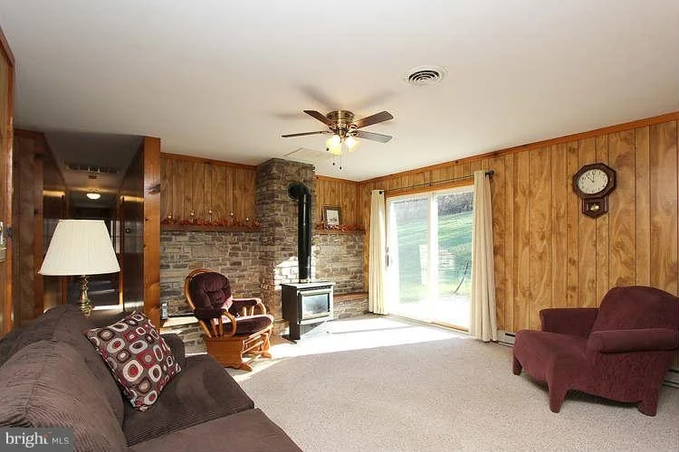 Photo of 6041 OLD BOHN ROAD
