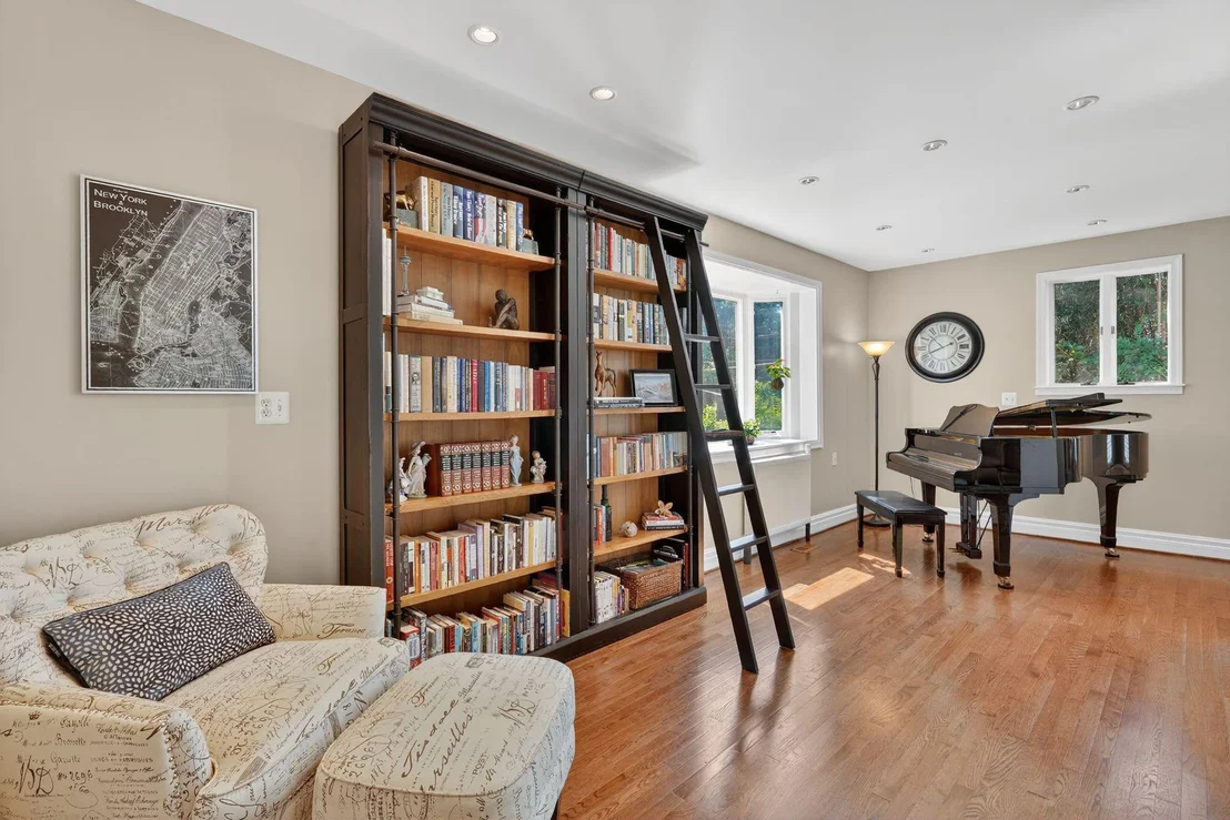 Photo of 4428 BROOKSIDE DRIVE
