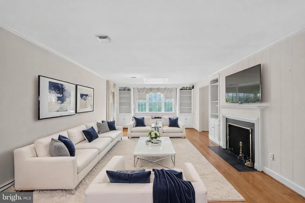 Photo of 10600 GREENACRES DRIVE