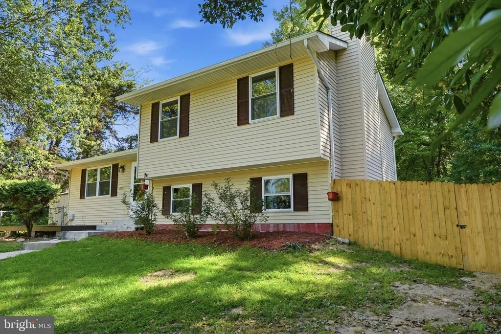 Photo of 7251 STRAWBERRY PLACE