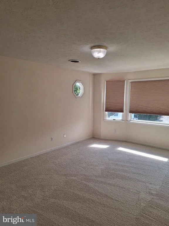 Photo of 100 WINNS CIRCLE