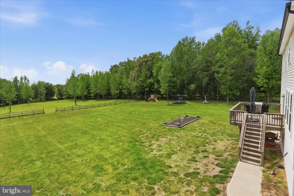 Photo of 9404 ROBERT E LEE DRIVE