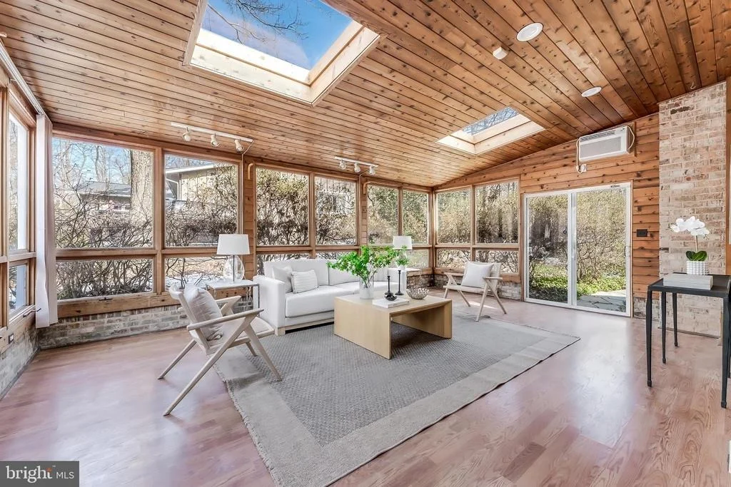 Photo of 2615 STEEPLECHASE DRIVE