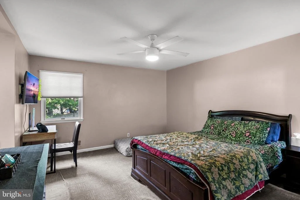 Photo of 318 HIALEAH DRIVE