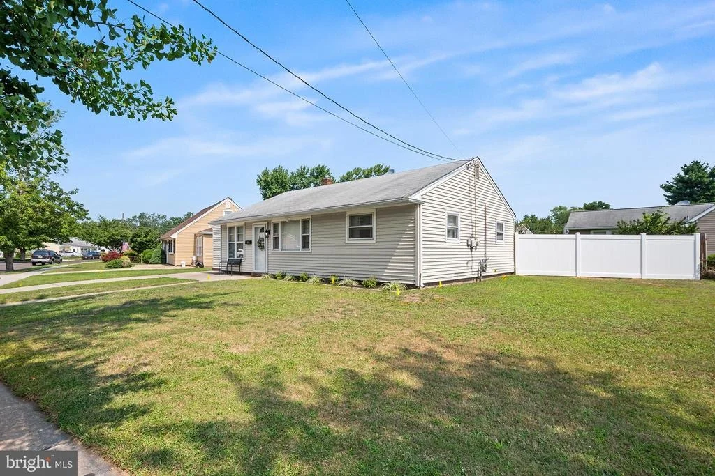 Photo of 800 MOUNT ROAD