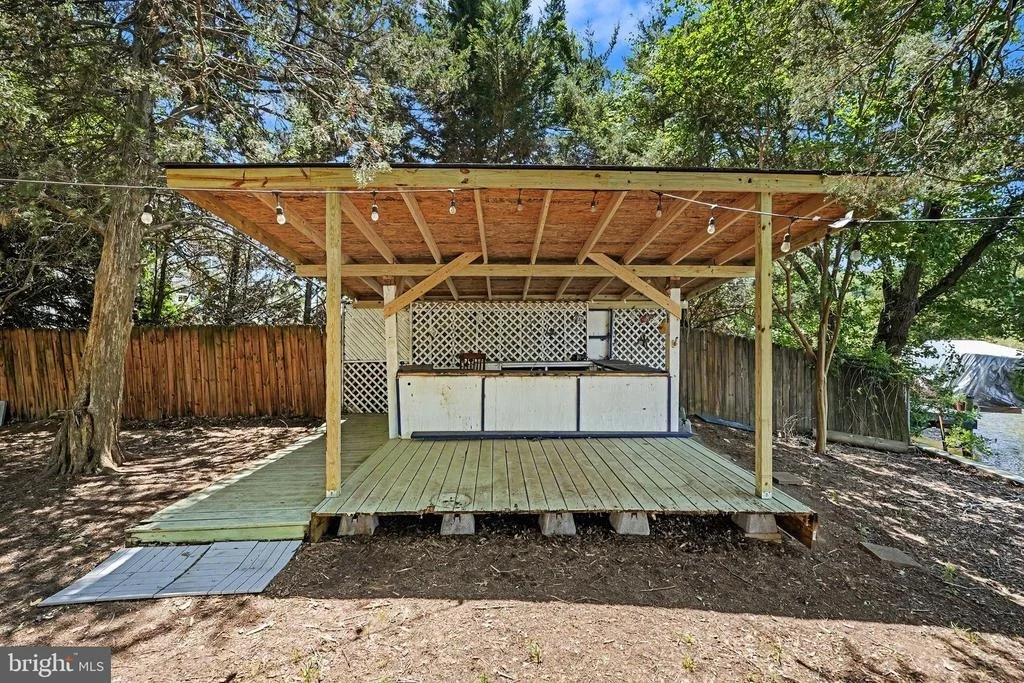Photo of 1014 POTOMAC DRIVE