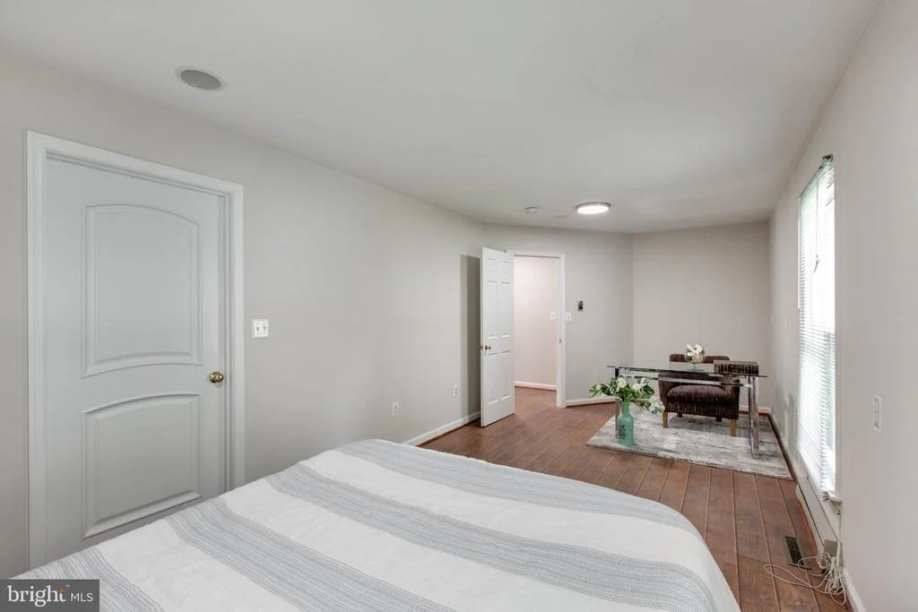 Photo of 8200 TYSON ROAD