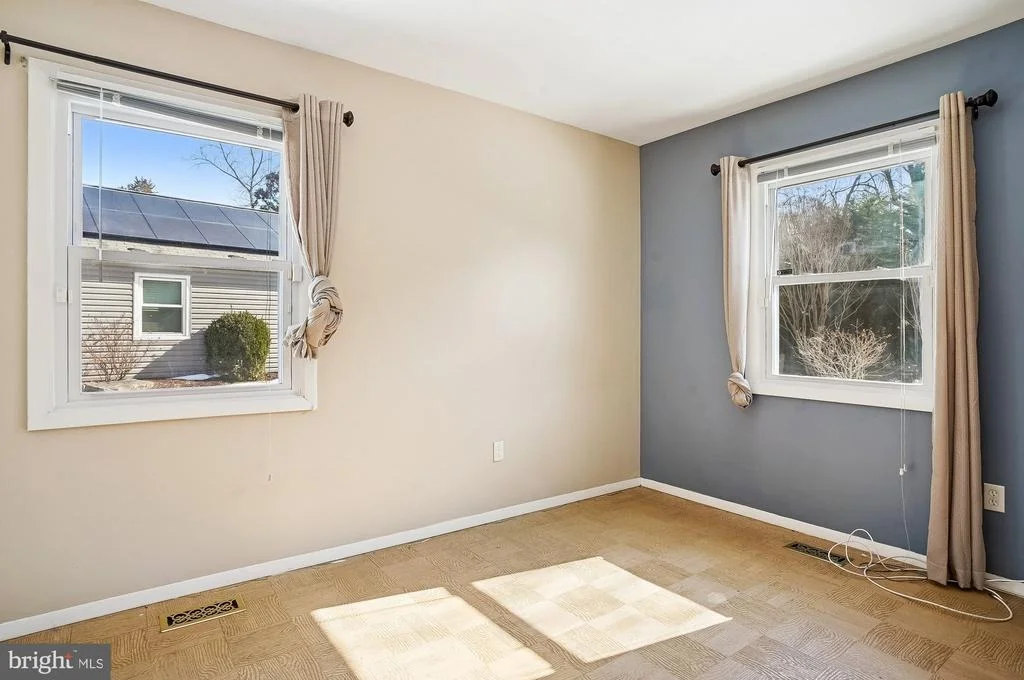 Photo of 16005 PENNANT LANE