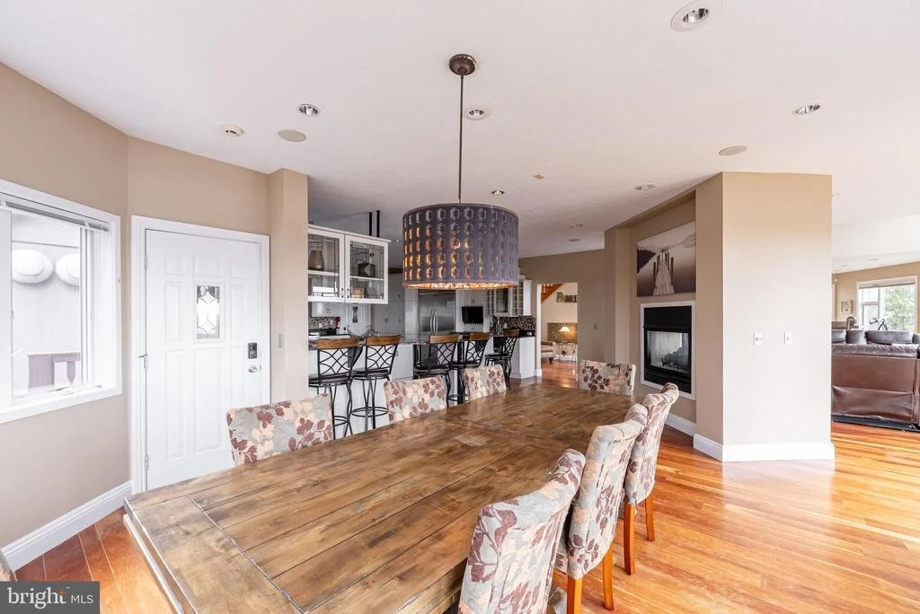 Photo of 1200 MOUNTAINVIEW DRIVE