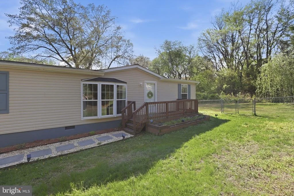 Photo of 8 WALKER WAY