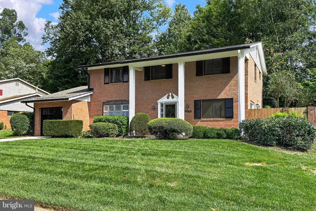 Photo of 5239 RICHARDSON DRIVE