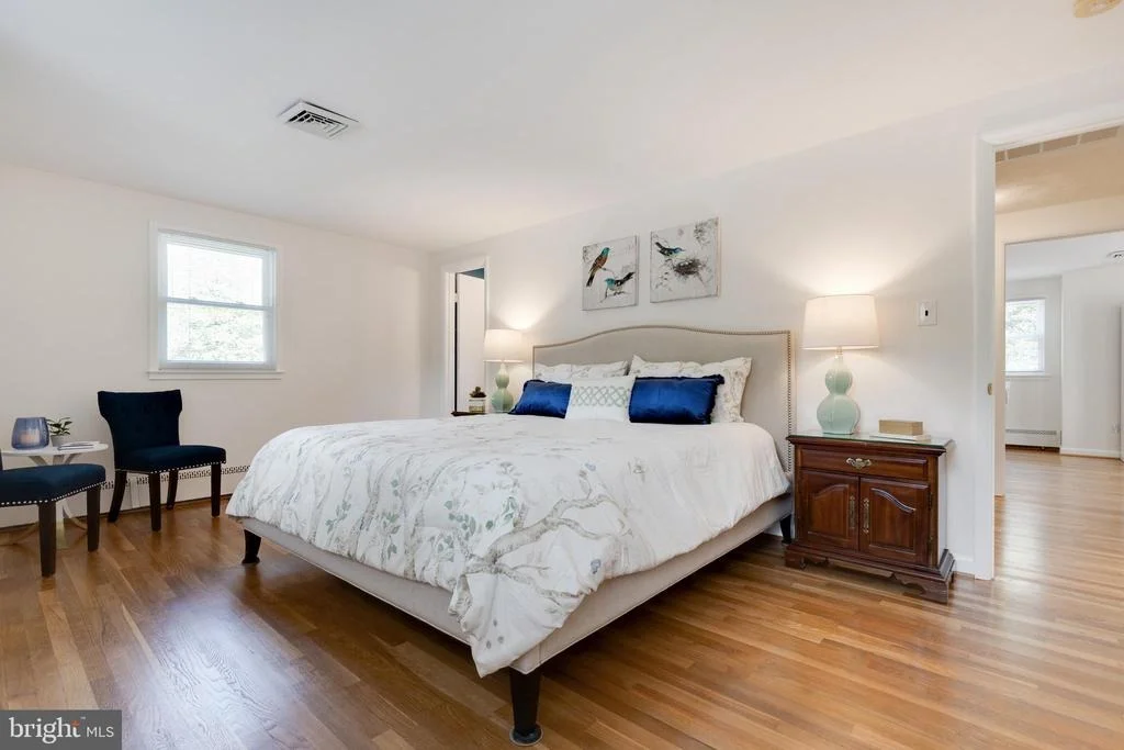 Photo of 10125 GLENMERE ROAD