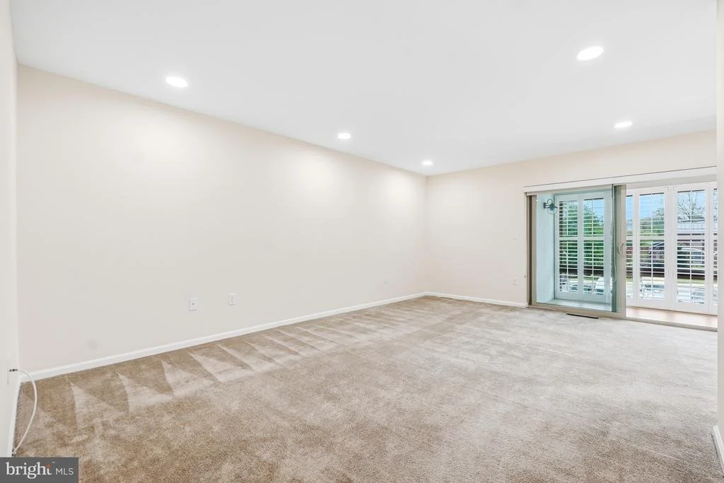 Photo of Unit 92C at 3622 GLENEAGLES DRIVE