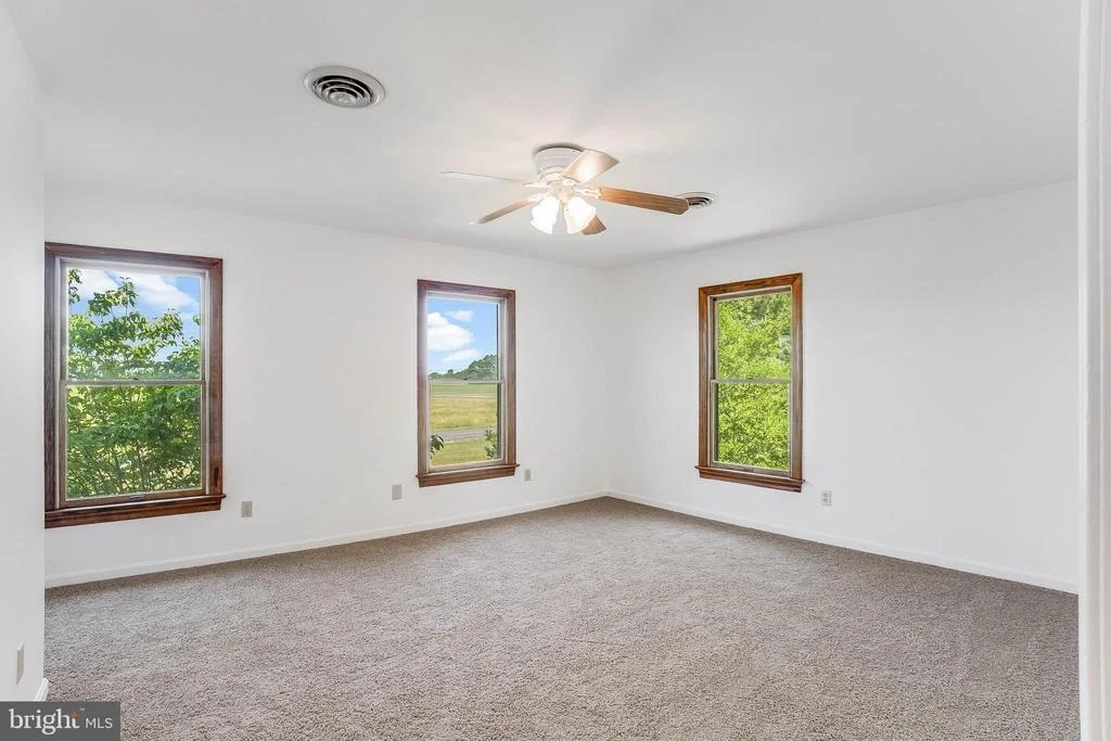 Photo of 28011 LINE ROAD