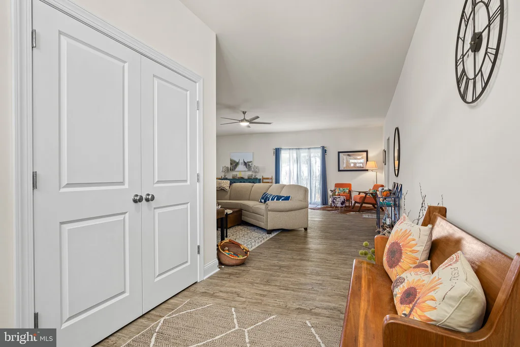 Photo of 226 UNIVERSITY DRIVE