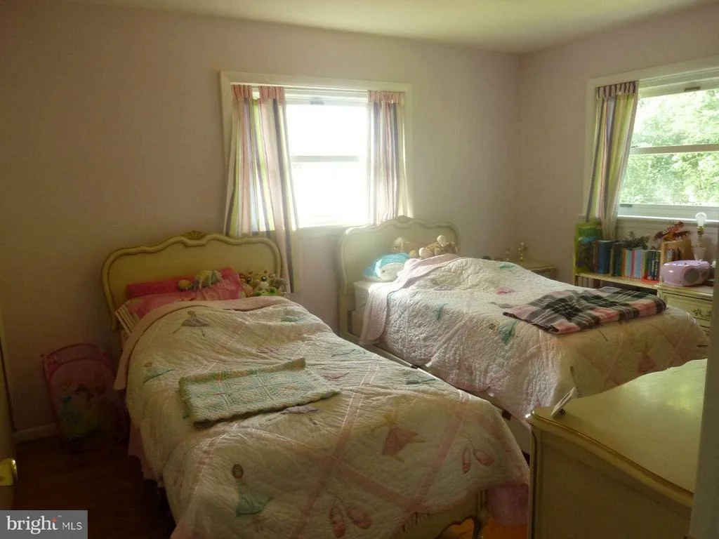 Photo of 11404 LUND PLACE