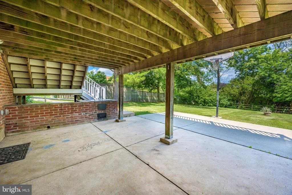 Photo of 25805 RIDGE ROAD