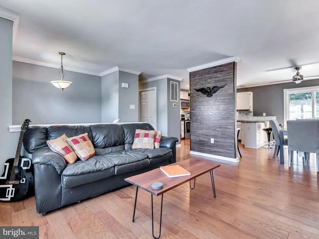 Photo of 1003 CHERYLS COURT