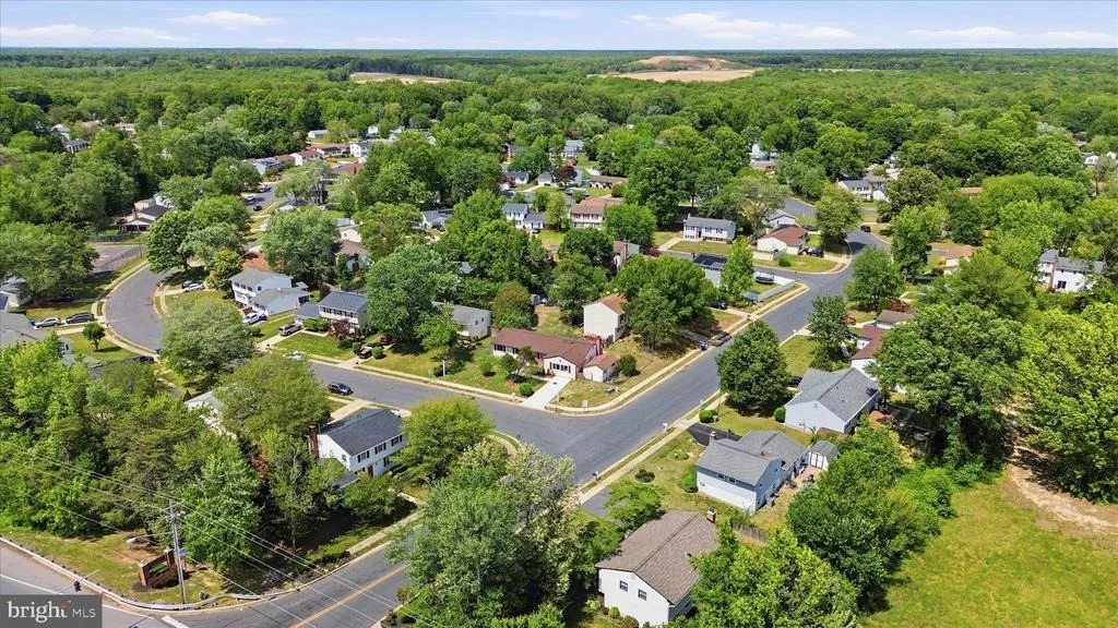 Photo of 10501 BEECHWOOD DRIVE