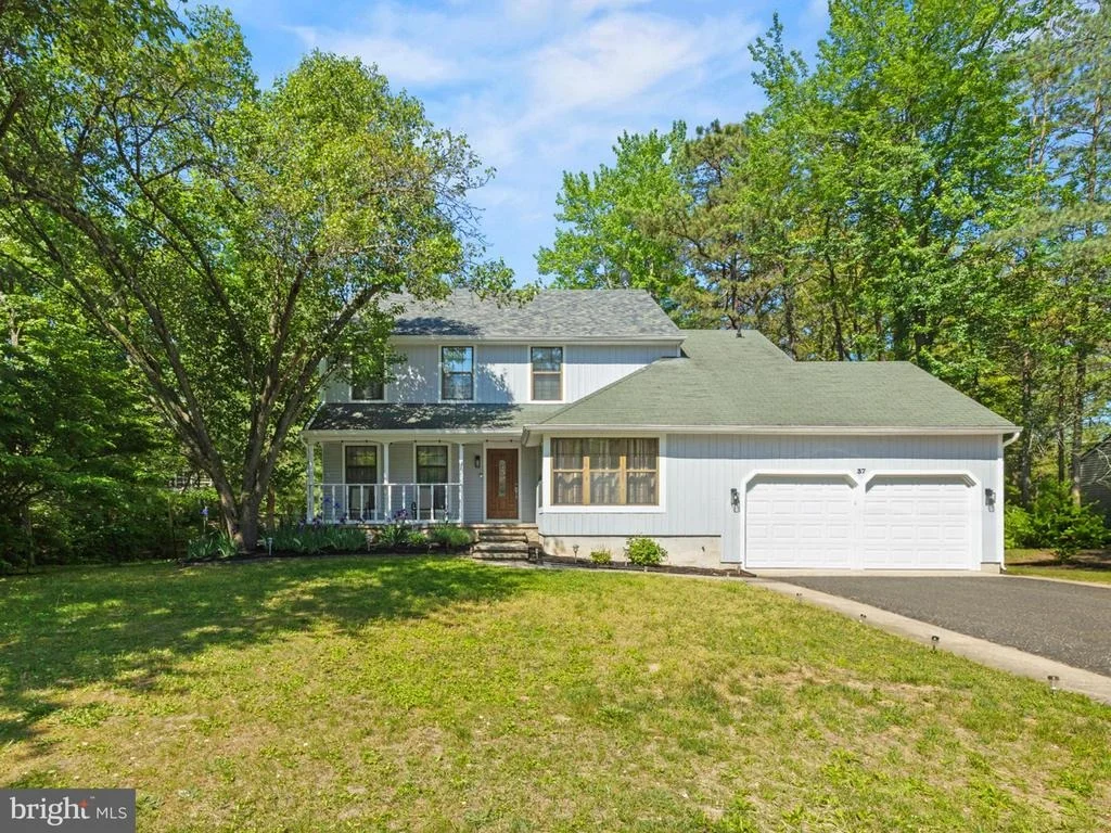 Photo of 37 CHATHAM DRIVE