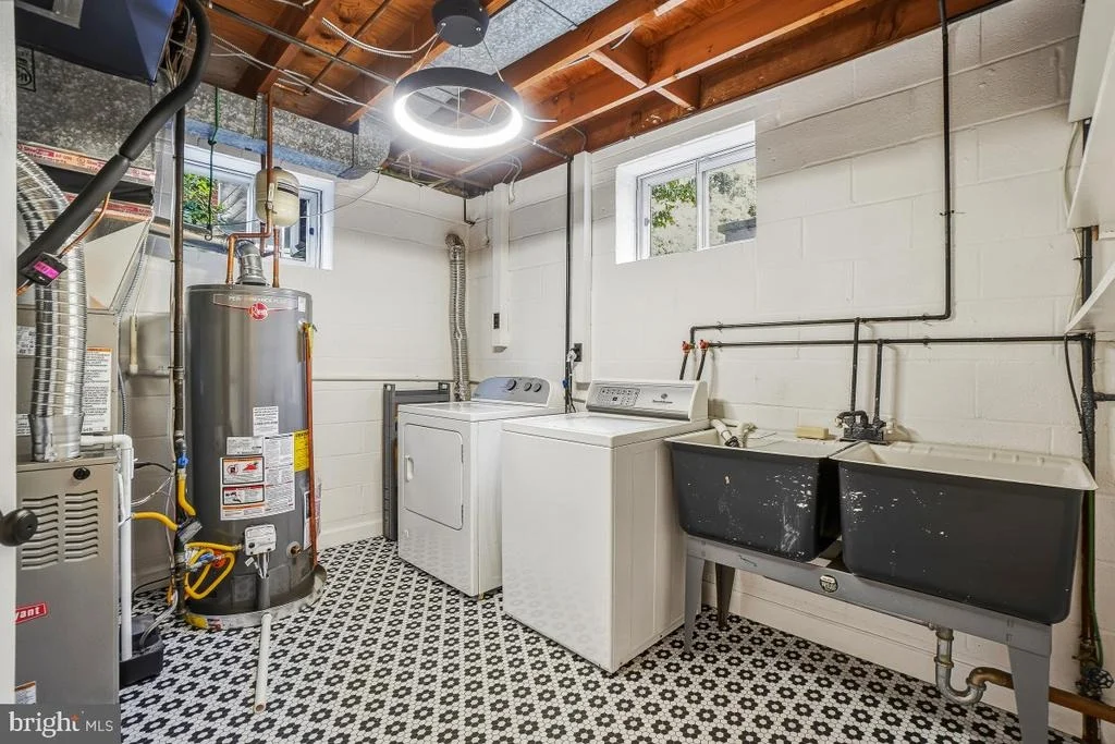 Photo of 307 INDIAN SPRING DRIVE