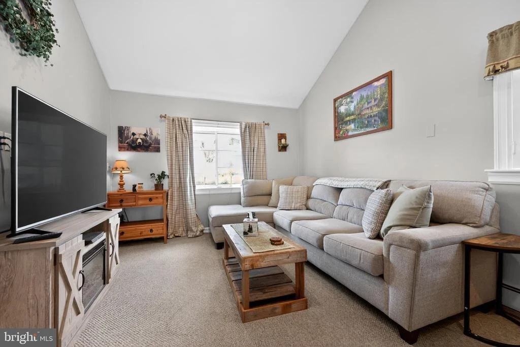Photo of 12 DIGBY DRIVE