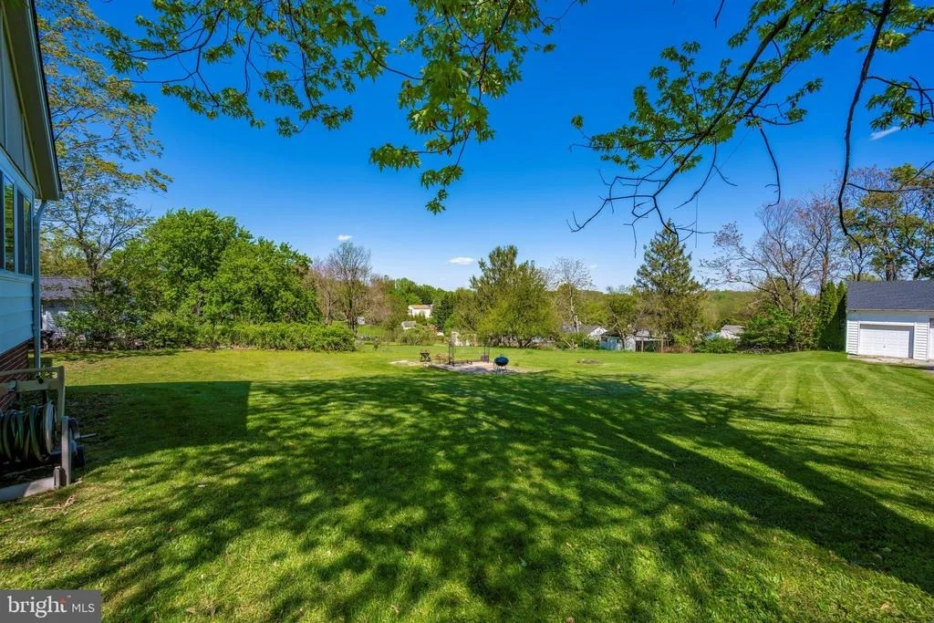 Photo of 25103 OAK DRIVE