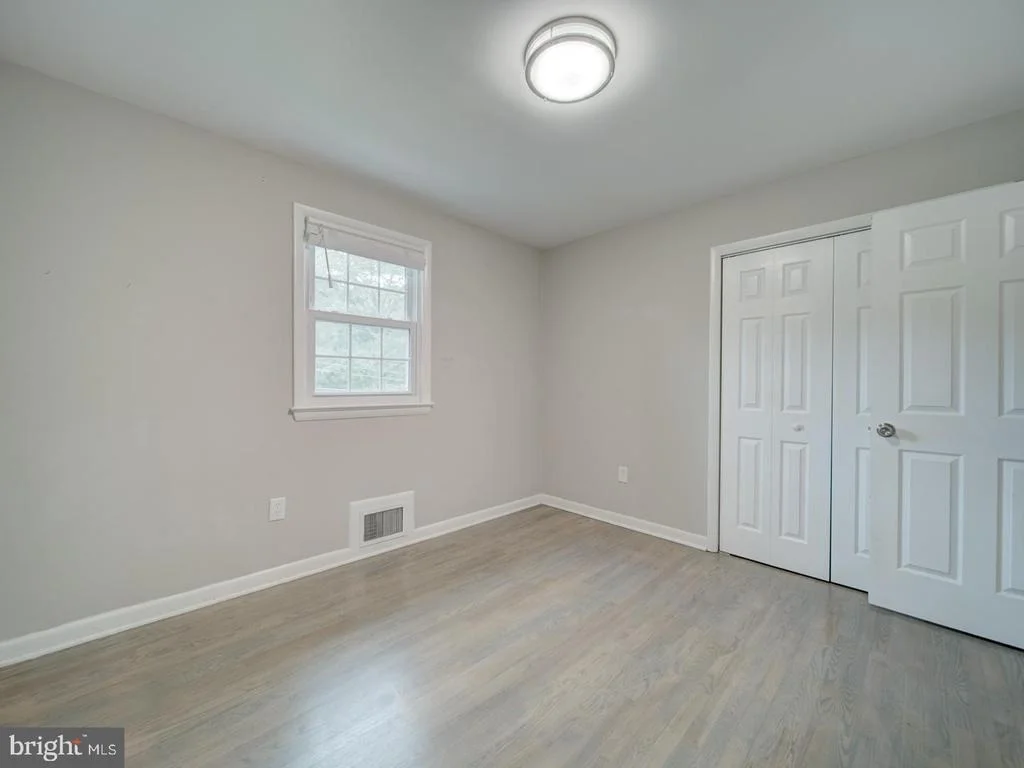 Photo of 4837 RANDOLPH DRIVE
