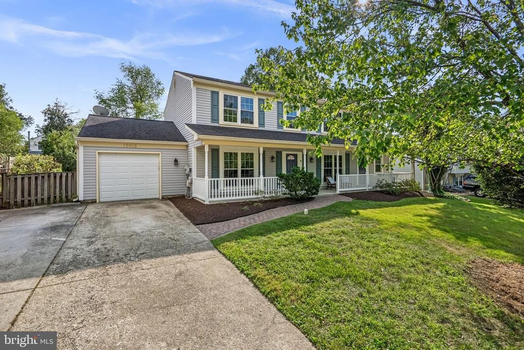 Photo of 15015 NIGHTHAWK LANE