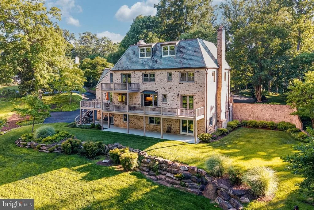 Photo of 7018 GREEN OAK DRIVE