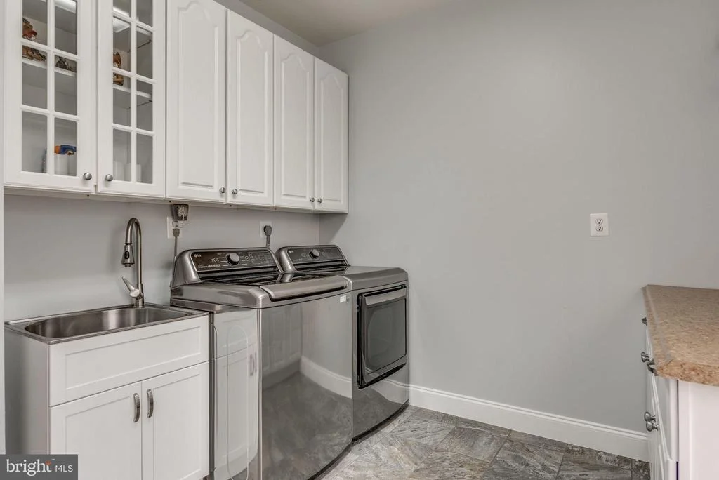 Photo of 7872 SLY FOX LANE