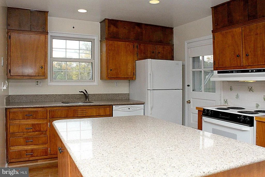 Photo of 4115 TULARE DRIVE