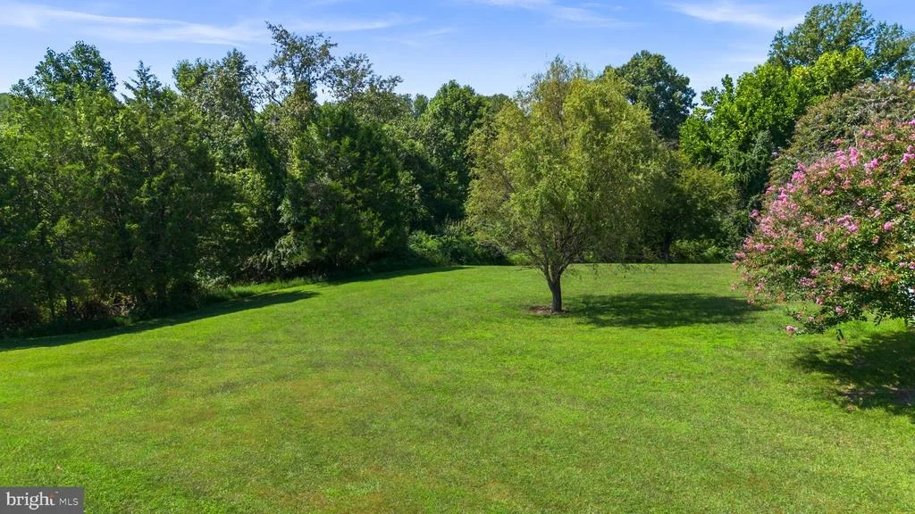 Photo of 2109 LINK ROAD