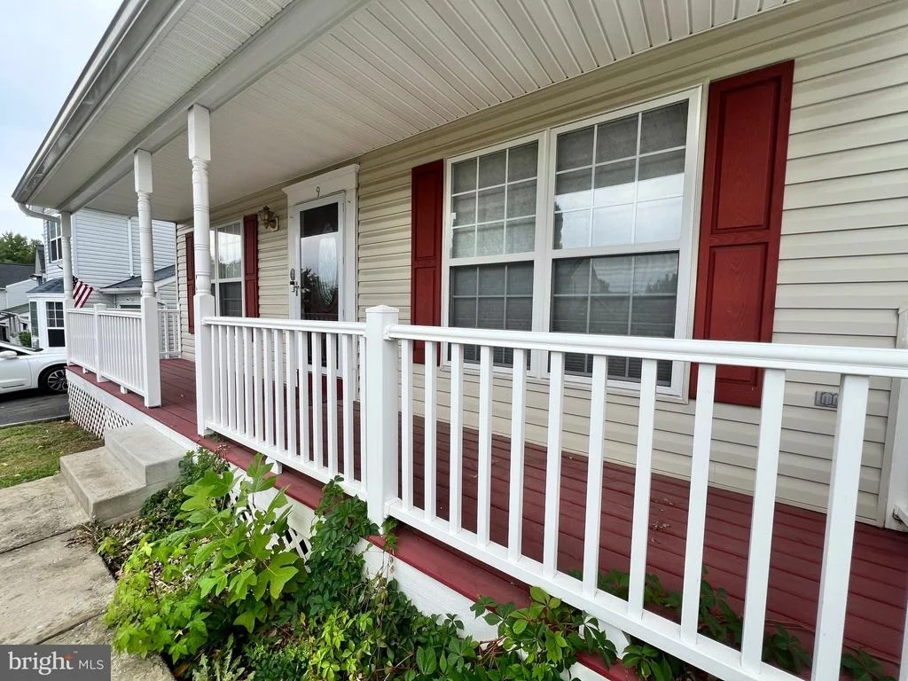Photo of 9 VARONE DRIVE