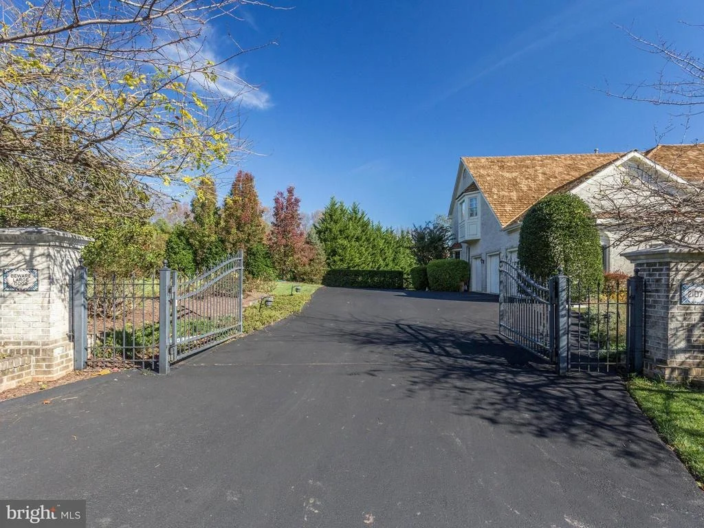 Photo of 2107 POLO POINTE DRIVE